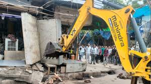 पूर्वी दिल्ली में गरजा एमसीडी का बुलडोजर