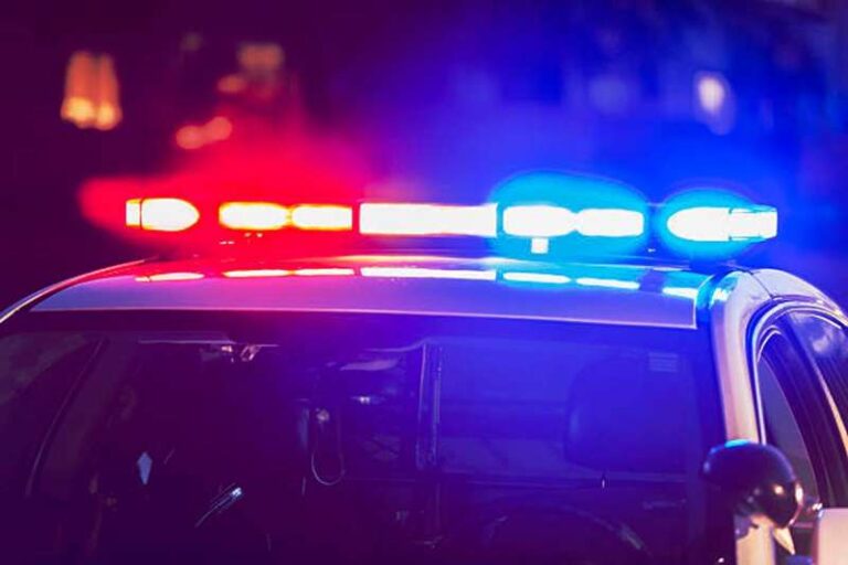 गुजरात: इंस्टाग्राम दोस्त ने चाकू की नोंक पर महिला को बंधक बनाया