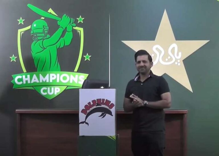 चैंपियंस कप में सरफराज का मजेदार कॉमेंट, स्टंप माइक ने कैद किया