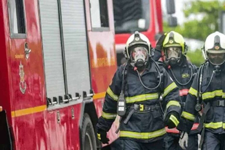 Maharashtra: ठाणे में केमिकल फैक्ट्री में गैस रिसाव, मौके पर दमकल विभाग के अधिकारी मौजूद