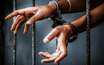 जेल के डॉक्टर ने मांगे 10 हजार रुपये, सलमान खान के घर गोलीबारी के आरोपी का दावा…