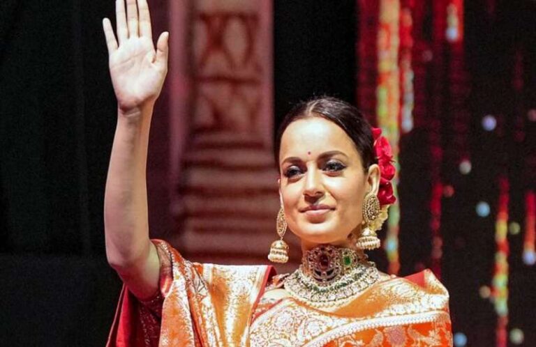 मीराबाई के महल में सुकून के पल बिताये कंगना रनौत ने मीराबाई के महल में सुकून के पल बिताये कंगना रनौत ने