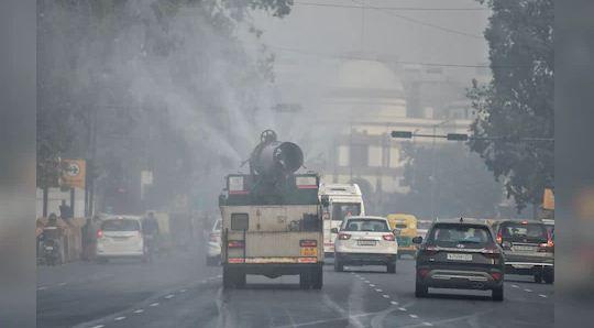 दिवाली से पहले जहरीली हुई दिल्ली की हवा आनंद विहार में 400 के पार पहुंचा एक्यूआई दिवाली से पहले जहरीली हुई दिल्ली की हवा आनंद विहार में 400 के पार पहुंचा एक्यूआई