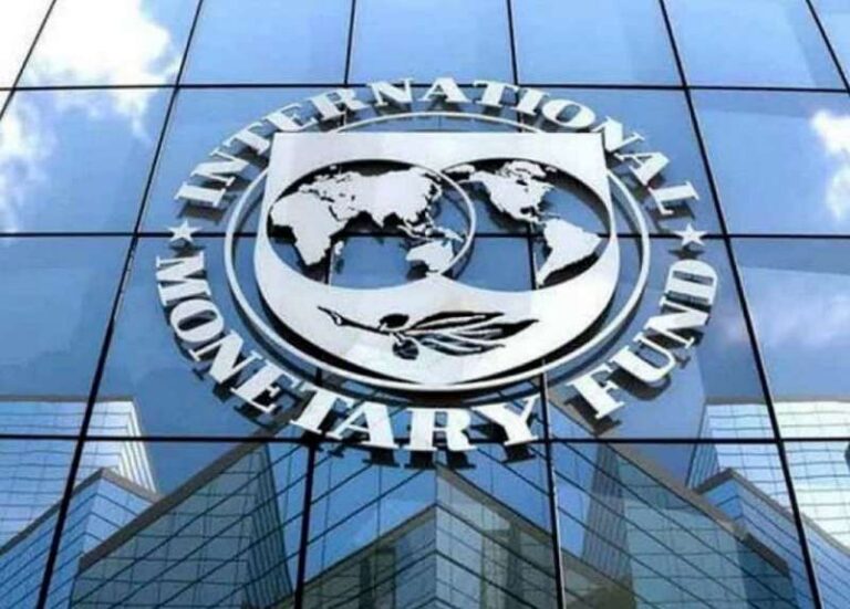 इलेक्ट्रिक वाहनों को अपनाने से कार्बन उत्सर्जन घटेगा: आईएमएफ इलेक्ट्रिक वाहनों को अपनाने से कार्बन उत्सर्जन घटेगा: आईएमएफ