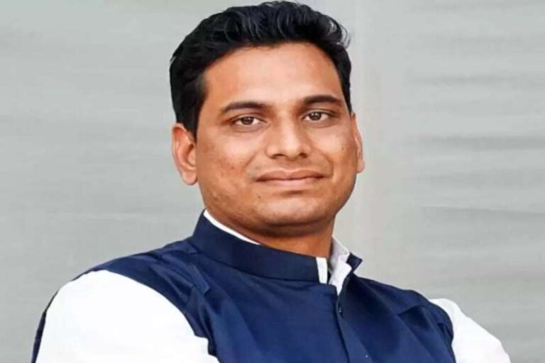 बलौदाबाजार हिंसा के मामले में विधायक देवेन्द्र यादव की न्यायिक रिमांड 4 नवंबर तक बढ़ी