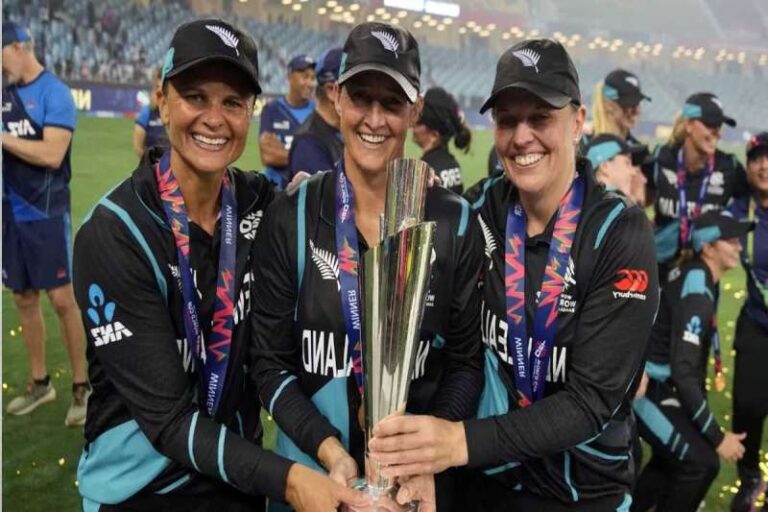 महिला T20 WC 2024: न्यूजीलैंड की ‘तीन दादी’ ने पहना विश्व कप का ताज