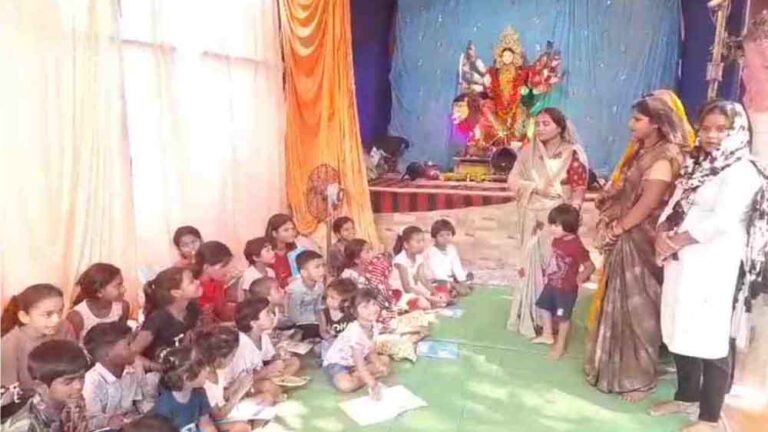 छत्तीसगढ़-बिलासपुर में गरीब बच्चों को पढ़ाएगी महिला दुर्गोत्सव समिति, युवाओं को कर रही नशे से भी दूर