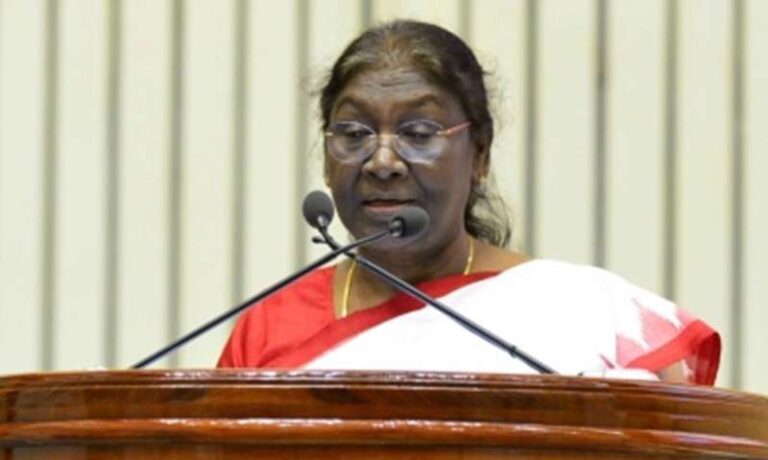 राष्ट्रपति द्रौपदी मुर्मू का छत्तीसगढ़ दौरा, IIT और NIT के दीक्षा समारोह में लेंगी भाग राष्ट्रपति द्रौपदी मुर्मू का छत्तीसगढ़ दौरा, IIT और NIT के दीक्षा समारोह में लेंगी भाग