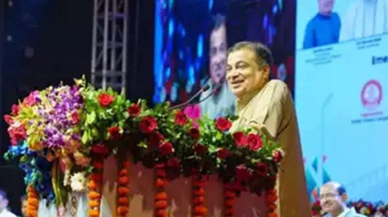 गडकरी का बड़ा बयान; ‘2047 तक भारत की सड़कें होंगी अमेरिका से भी बेहतर’ गडकरी का बड़ा बयान; ‘2047 तक भारत की सड़कें होंगी अमेरिका से भी बेहतर’