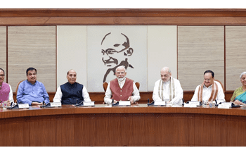 पश्चिम एशिया में बढ़ता तनाव, भारत की पैनी नजर; पीएम मोदी ने बुलाई टॉप-लेवल सिक्योरिटी मीटिंग…