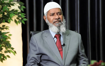 पाकिस्तान ने भगोड़े जाकिर नाइक का रेड कार्पेट बिछाकर किया था स्वागत, हो रही खुद की किरकिरी…