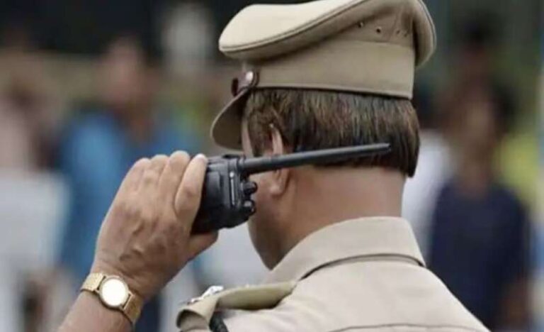 पुलिस कर्मियों की छुट्टी पर झारखंड सरकार का बड़ा फैसला, नए निर्देश जारी पुलिस कर्मियों की छुट्टी पर झारखंड सरकार का बड़ा फैसला, नए निर्देश जारी