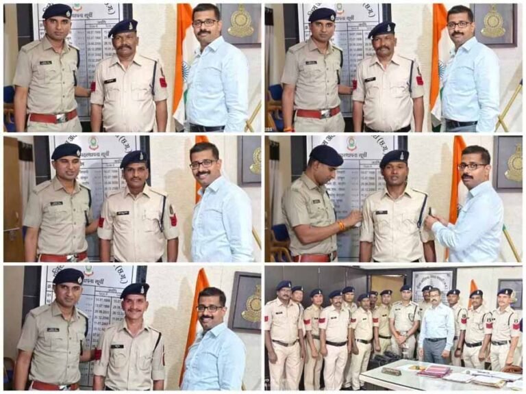रायपुर रेंज में 12 आरक्षकों को मिला प्रमोशन रायपुर रेंज में 12 आरक्षकों को मिला प्रमोशन