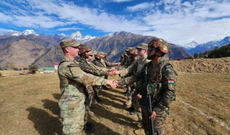 भारत-चीन सीमा पर सेना की पेट्रोलिंग शुरू  