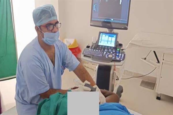 रतलाम मेडिकल कॉलेज में की गयी सफल जागरूक क्लेविकल फ्रैक्चर सर्जरी रतलाम मेडिकल कॉलेज में की गयी सफल जागरूक क्लेविकल फ्रैक्चर सर्जरी