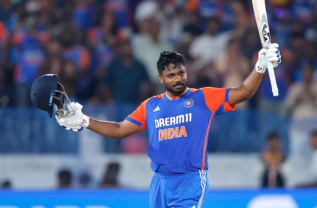 सैमसन की बल्लेबाजी देखने लायक होती है : आकाश चोपड़ा सैमसन की बल्लेबाजी देखने लायक होती है : आकाश चोपड़ा