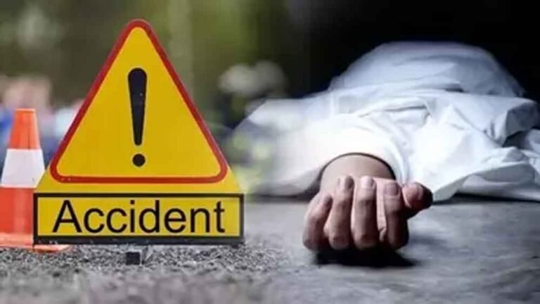 छत्तीसगढ़-बलरामपुर में कार-पिकअप की जोरदार टक्कर, आश्रम अधीक्षक की मौत छत्तीसगढ़-बलरामपुर में कार-पिकअप की जोरदार टक्कर, आश्रम अधीक्षक की मौत