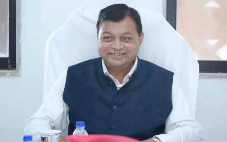 उद्योग मंत्री देवांगन ने दी छठ पूजा की बधाई और शुभकामनाएँ