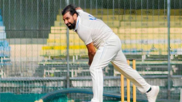 मोहम्मद शमी फिर हुए चोटिल, दर्द से बेहाल होकर मैदान पर आई मेडिकल टीम