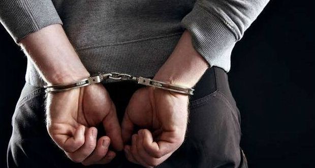 फर्जी दस्तावेज तैयार कर जमीन की हेराफेरी, फरार आरोपी गिरफ्तार फर्जी दस्तावेज तैयार कर जमीन की हेराफेरी, फरार आरोपी गिरफ्तार