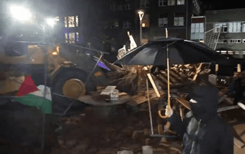 नीदरलैंड में इजरायलियों को पीट रहे फिलिस्तीन समर्थक, भड़के बाइडेन; ऐक्शन में प्रधानमंत्री…. नीदरलैंड में इजरायलियों को पीट रहे फिलिस्तीन समर्थक, भड़के बाइडेन; ऐक्शन में प्रधानमंत्री….