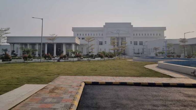 नए साल में छत्तीसगढ़ सरकार के मंत्रियों के बदलने जा रहे आवास