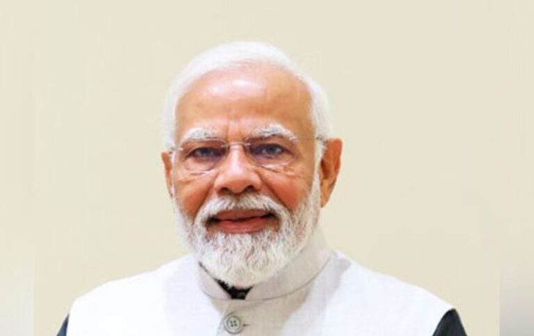 पीएम मोदी की महाराष्ट्र में 4 दिनों में 9 सभाएं और एक रोड शो