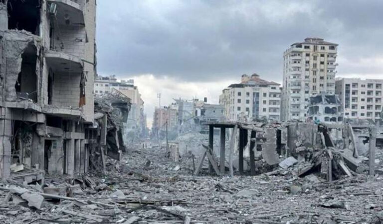 गाजा में इस्राइली हमले से भारी तबाही, 30 की हुई मौत, 48 घायल गाजा में इस्राइली हमले से भारी तबाही, 30 की हुई मौत, 48 घायल