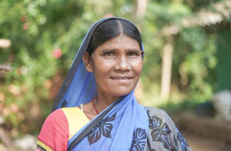 महतारी वंदन योजना की सहायता एकल महिला पदमा के लिए बनी वरदान महतारी वंदन योजना की सहायता एकल महिला पदमा के लिए बनी वरदान