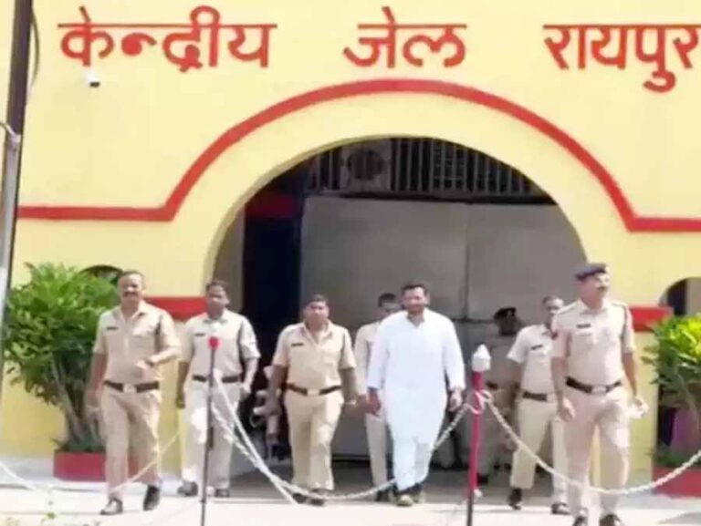 विधायक देवेंद्र यादव की जमानत याचिका पर हाई कोर्ट में हुई सुनवाई, फैसला सुरक्षित विधायक देवेंद्र यादव की जमानत याचिका पर हाई कोर्ट में हुई सुनवाई, फैसला सुरक्षित