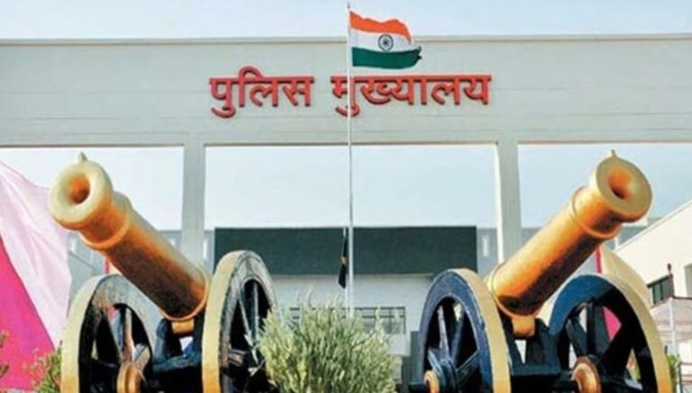 CG में कौन होगा नया DGP, साय सरकार ने केंद्र को भेजे तीन अफसरों के नाम CG में कौन होगा नया DGP, साय सरकार ने केंद्र को भेजे तीन अफसरों के नाम