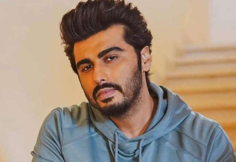 अर्जुन कपूर का अलर्ट, धोखाधड़ी करने वाले शख्स से बचने के लिए फैंस को दी चेतावनी