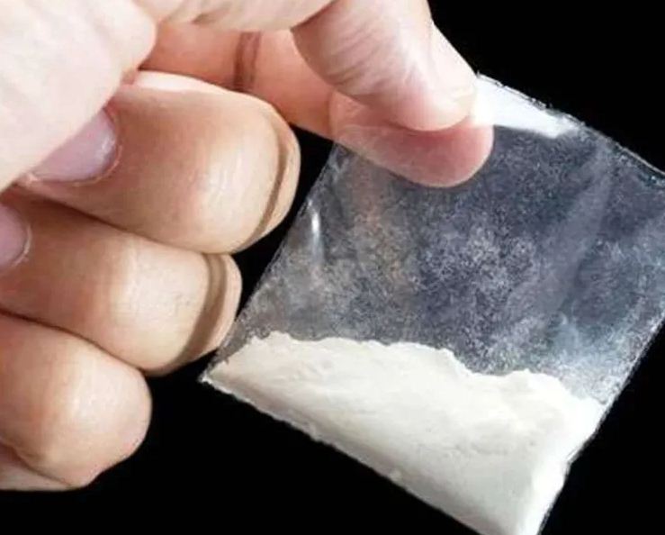 ड्रग तस्करी में पकड़ाए पति पत्नी को तीन साल की जेल, दो हजार अर्थदंड