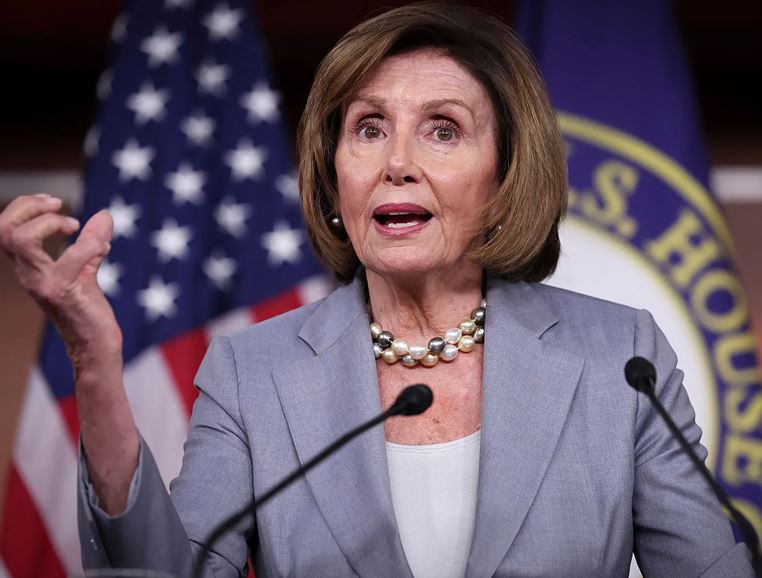 पूर्व अमेरिकी हाउस स्पीकर नैंसी पेलोसी को यात्रा के दौरान लगी चोट, अस्पताल में भर्ती पूर्व अमेरिकी हाउस स्पीकर नैंसी पेलोसी को यात्रा के दौरान लगी चोट, अस्पताल में भर्ती