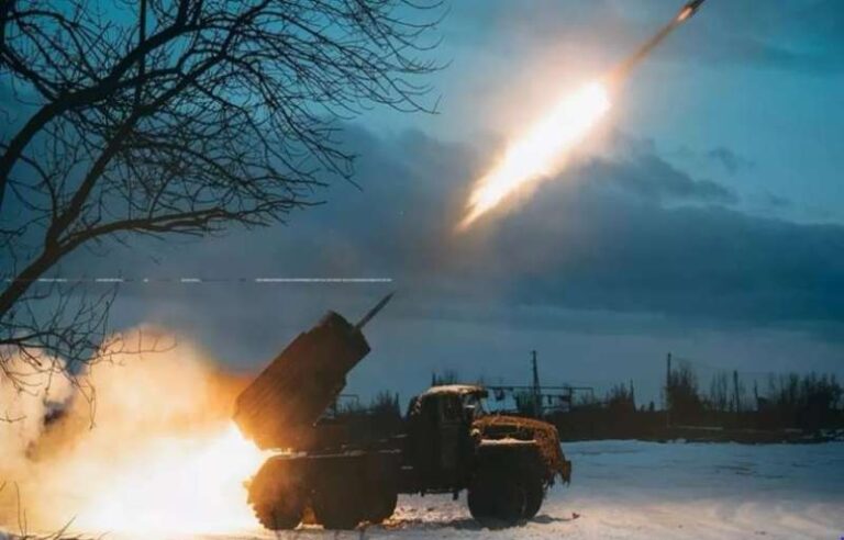 जर्मन चांसलर ओलफ शुल्ज ने की यूक्रेनी सेना को 2025 में एयर डिफेंस सिस्टम देने की घोषणा 