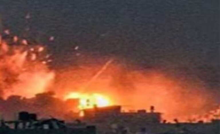 हूती विद्रोहियों के हमले के जवाब में इस्राइल ने यमन पर किए हवाई हमले हूती विद्रोहियों के हमले के जवाब में इस्राइल ने यमन पर किए हवाई हमले