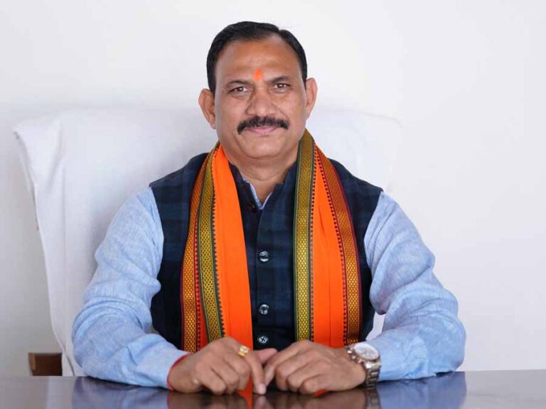 स्वास्थ्य मंत्री श्याम बिहारी जायसवाल के प्रयासों से मनेन्द्रगढ़-चिरमिरी-भरतपुर जिले में 14 विकास कार्यों के लिए 02 करोड़ रूपए की मिली मंजूरी स्वास्थ्य मंत्री श्याम बिहारी जायसवाल के प्रयासों से मनेन्द्रगढ़-चिरमिरी-भरतपुर जिले में 14 विकास कार्यों के लिए 02 करोड़ रूपए की मिली मंजूरी