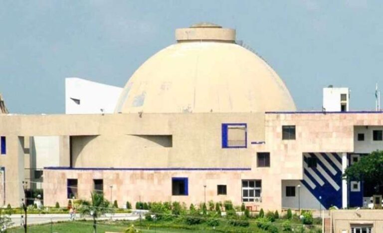 शीतकालीन सत्र में पेश होगा 10,000 करोड़ का अनुपूरक बजट शीतकालीन सत्र में पेश होगा 10,000 करोड़ का अनुपूरक बजट