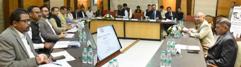 जस्टिस सप्रे की अध्यक्षता में छत्तीसगढ़ राज्य सड़क सुरक्षा परिदृश्य की गई समीक्षा बैठक जस्टिस सप्रे की अध्यक्षता में छत्तीसगढ़ राज्य सड़क सुरक्षा परिदृश्य की गई समीक्षा बैठक