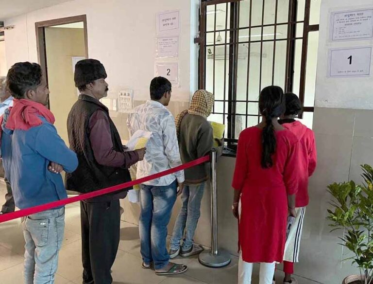 मुख्यमंत्री विष्णुदेव साय की पहल पर नए वर्ष में मरीजों को मिलेगी बेहतर सुविधाएं मुख्यमंत्री विष्णुदेव साय की पहल पर नए वर्ष में मरीजों को मिलेगी बेहतर सुविधाएं