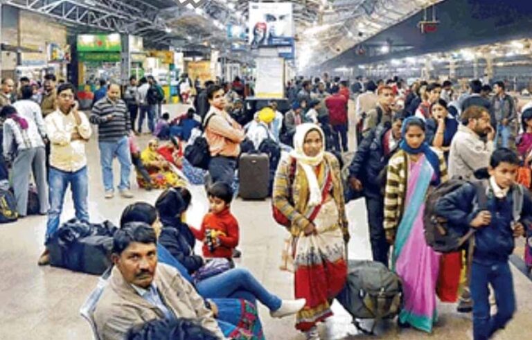 रेलवे ने 18 और 22 को रद्द की 10 ट्रेनें, रायपुर से महाराष्ट्र जाने वाले यात्रियों की बढ़ेगी परेशानी रेलवे ने 18 और 22 को रद्द की 10 ट्रेनें, रायपुर से महाराष्ट्र जाने वाले यात्रियों की बढ़ेगी परेशानी