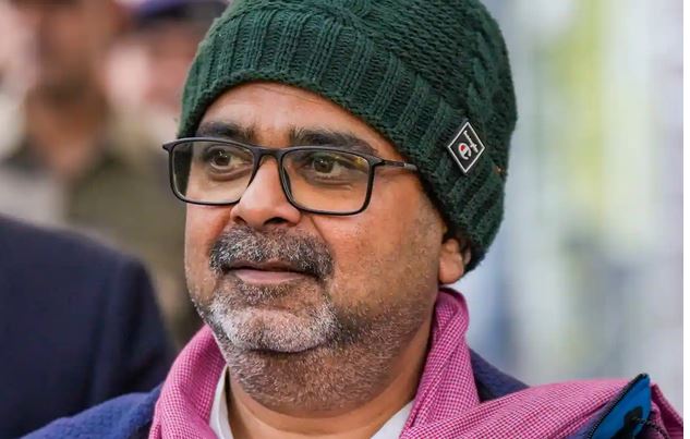 अवध ओझा ने पटपड़गंज में खेला फ्री कोचिंग का दांव अवध ओझा ने पटपड़गंज में खेला फ्री कोचिंग का दांव