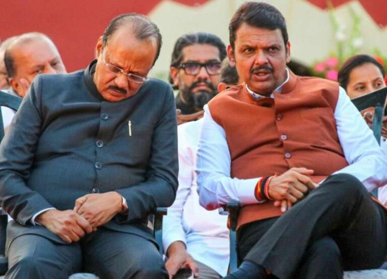 महाराष्ट्र में बगावत की आग है तो हाथ तापने की भी होड़ है, इंतजार सिर्फ मौके का है? महाराष्ट्र में बगावत की आग है तो हाथ तापने की भी होड़ है, इंतजार सिर्फ मौके का है?