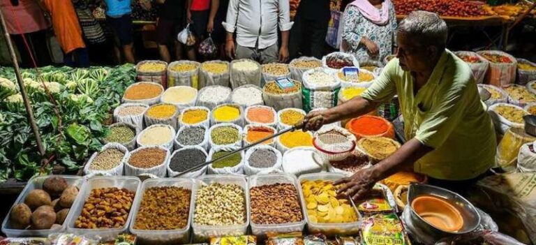 दिसंबर 2024 में थोक मुद्रास्फीति बढ़कर हुई 2.37 प्रतिशत दिसंबर 2024 में थोक मुद्रास्फीति बढ़कर हुई 2.37 प्रतिशत