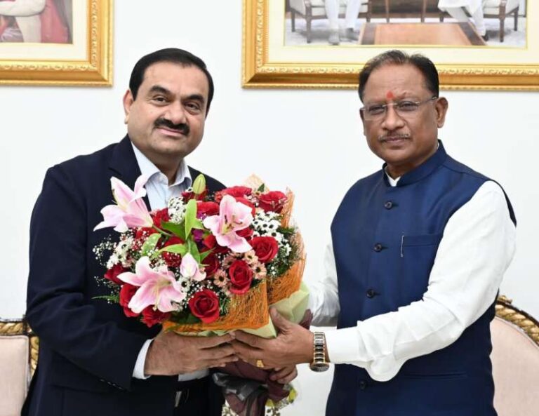 छत्तीसगढ़ में औद्योगिक और सामाजिक विकास को मिलेगी नई रफ्तार, अडानी समूह ऊर्जा और सीमेंट क्षेत्र की विस्तार परियोजनाओं में 65 हजार करोड़ का करेगा निवेश