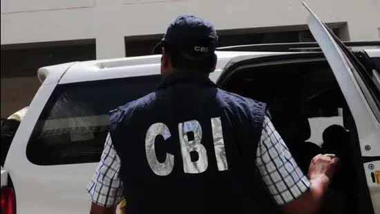 CGPSC भर्ती घोटाले में टामन सोनवानी के भतीजे समेत दो लोगों को CBI ने किया गिरफ्तार, कोर्ट में पेश कर ले सकती है रिमांड CGPSC भर्ती घोटाले में टामन सोनवानी के भतीजे समेत दो लोगों को CBI ने किया गिरफ्तार, कोर्ट में पेश कर ले सकती है रिमांड