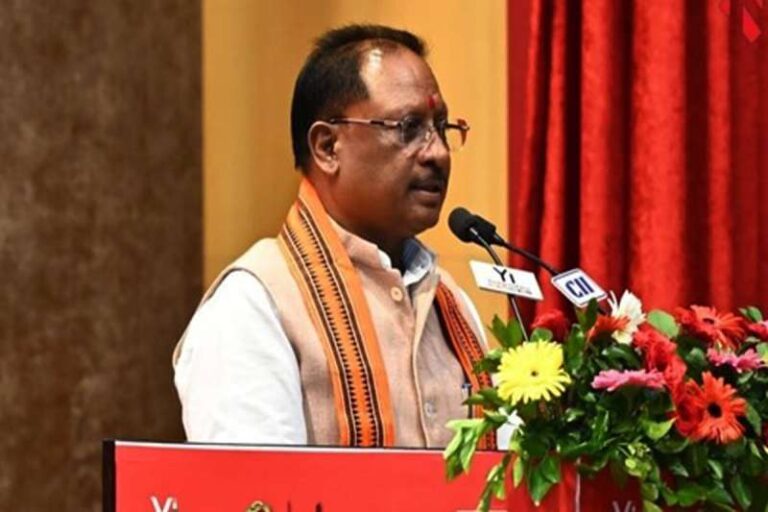 IED ब्लास्ट में मरे गए जवानों को सीएम साय ने दी श्रद्धांजलि, कहा-  हमारे जवानों की शहादत व्यर्थ नहीं जाएगी