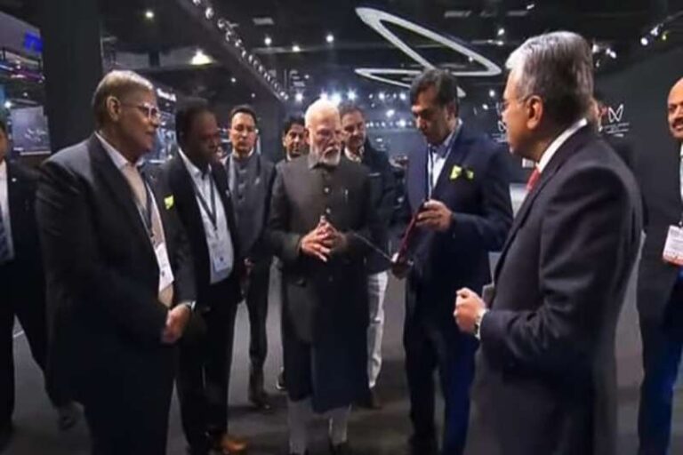 ऑटो एक्सपो में इंदौर के स्टार्टअप्स की हो रही चर्चा, पीएम ने भी की तारीफ, बड़ी कंपनियां दिखा रही दिलचस्पी