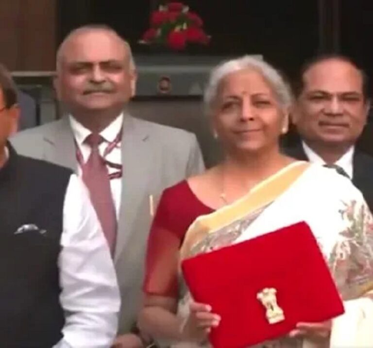 सीतारमण द्वारा पेश बजट पर ‘सामना’ में तीखा संपादकीय, बीजेपी को घेरा