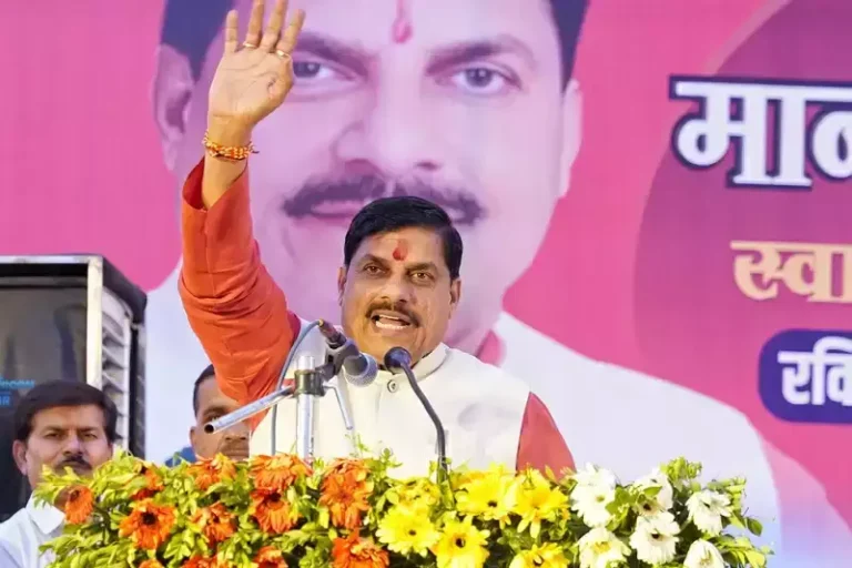 मुख्यमंत्री डॉ.यादव ने जामसांवली में की चमत्कारिक हनुमानजी की पूजा-अर्चना, कहा- प्रधानमंत्री नरेन्द्र मोदी के कुशल निर्देशन से प्रदेश में हो रहा है तेजी से विकास… मुख्यमंत्री डॉ.यादव ने जामसांवली में की चमत्कारिक हनुमानजी की पूजा-अर्चना, कहा- प्रधानमंत्री नरेन्द्र मोदी के कुशल निर्देशन से प्रदेश में हो रहा है तेजी से विकास…